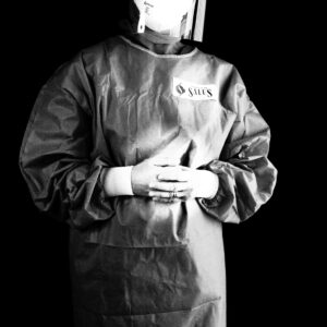 Gli occhi, le mani, l'amore di chi vorrebbe salvare