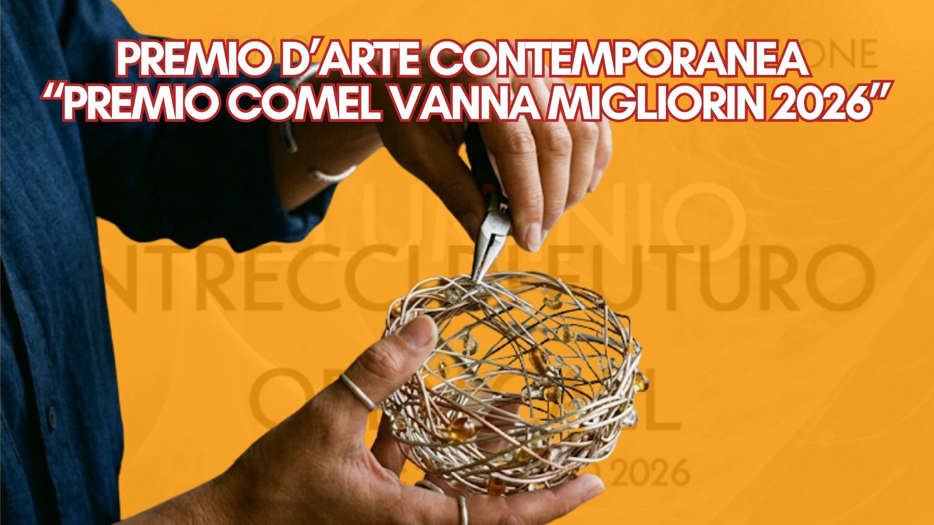 La tredicesima edizione del Premio COMEL invita artisti europei maggiorenni a utilizzare l’alluminio come materiale principale dell’opera (almeno per l’80%). Il tema, ispirato a una citazione di Dostoevskij, interpreta il futuro come uno spazio di possibilità, trasformazione e connessioni. Le opere candidate non devono superare le dimensioni di 150x150x150 cm.