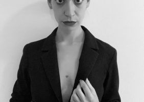 artista emergente contemporanea